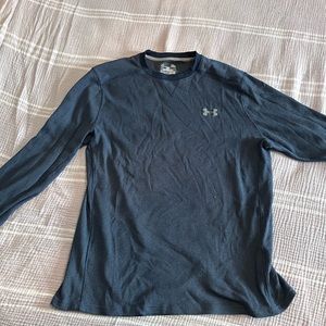 Long sleeve under armpour thermal fit tshirt